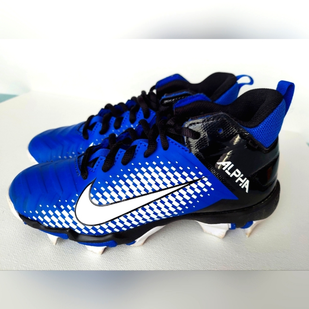 Nike Alpha Menace 2 Shark Football Cleats, Big Kids 2Y, Blue & Black, Like NEW!